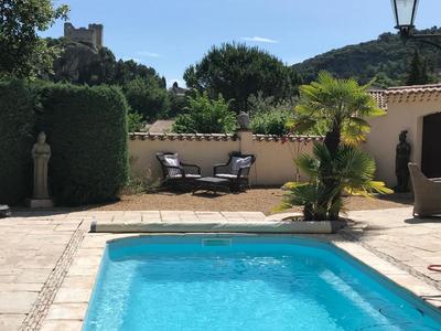 Maison - 243 m² - 4 pièces