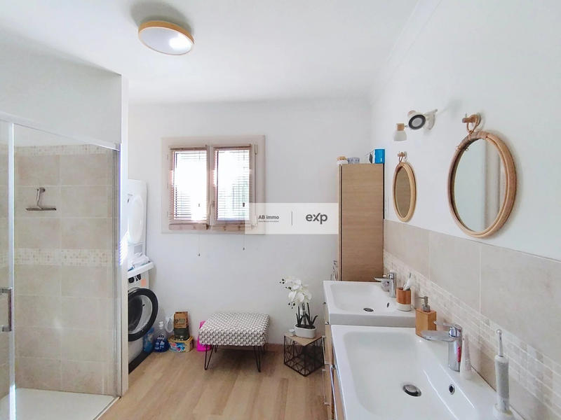 Maison - 130 m² - 5 pièces