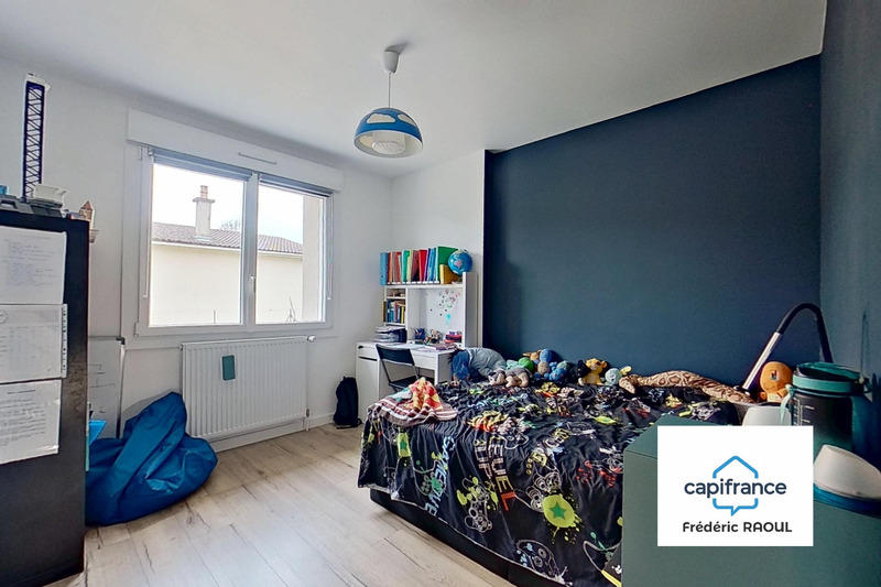 Maison - 180 m² - 6 pièces