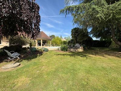 Maison d'architecte - 251 m² - 9 pièces