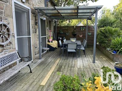 Maison - 194 m² - 7 pièces