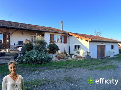 Villa - 160 m² - 8 pièces