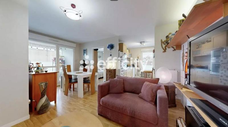 Appartement - 76 m² - 4 pièces