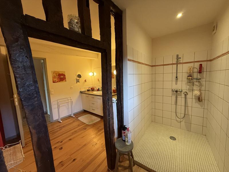 Maison ancienne - 204 m² - 7 pièces