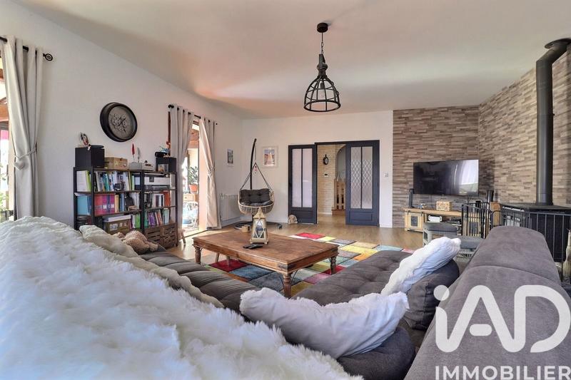 Maison - 287 m² - 8 pièces