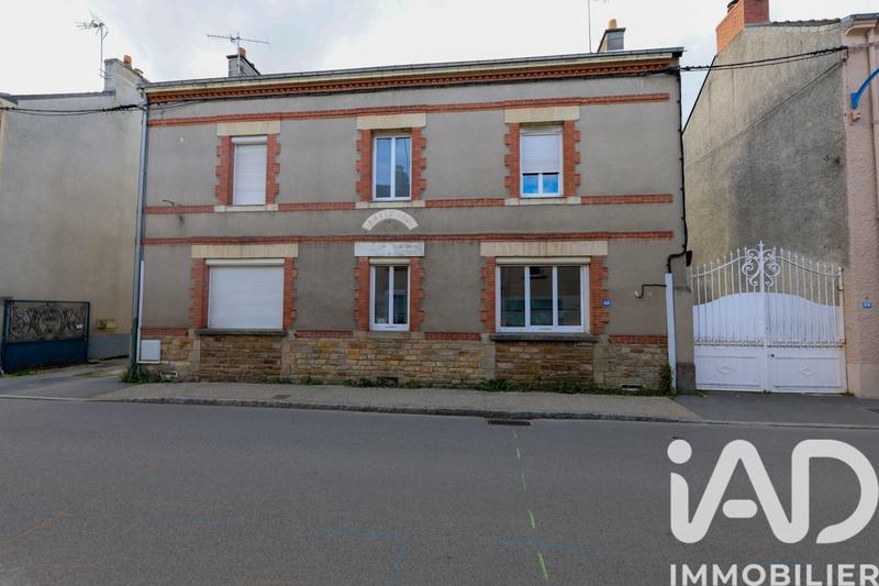 Maison - 150 m² - 8 pièces