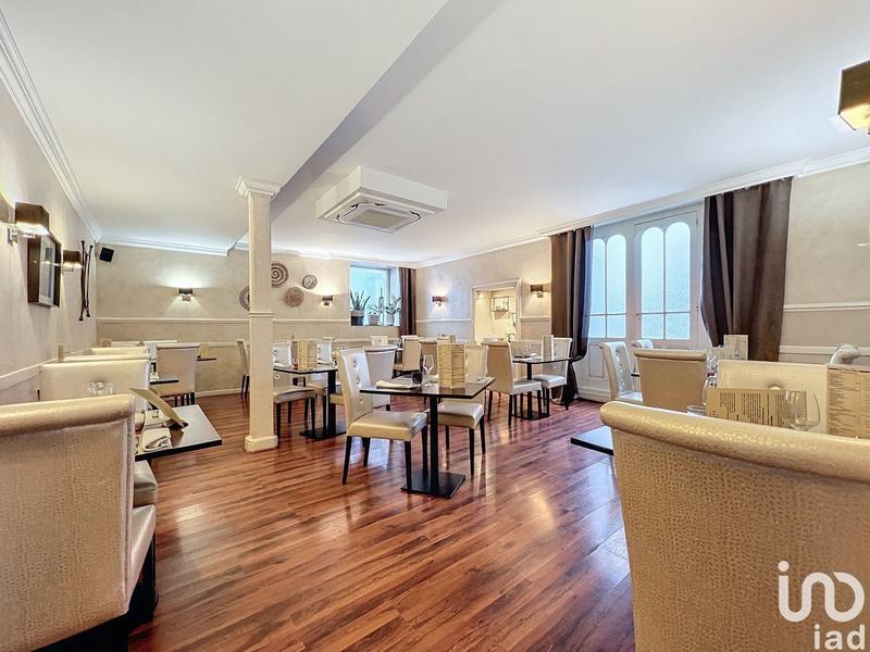 Local commercial - 180 m²