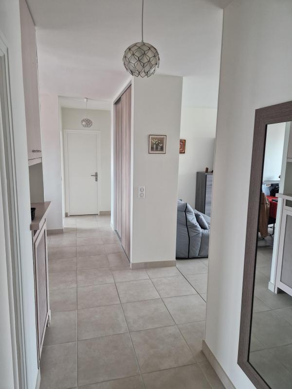 Appartement - 84 m² - 3 pièces