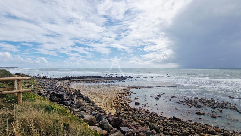 Maison - 64 m² - 4 pièces