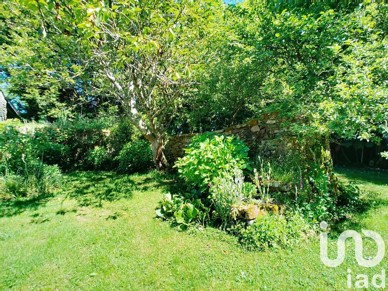 Maison - 390 m² - 4 pièces