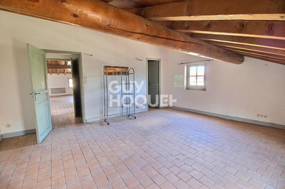 Appartement - 85 m² - 3 pièces