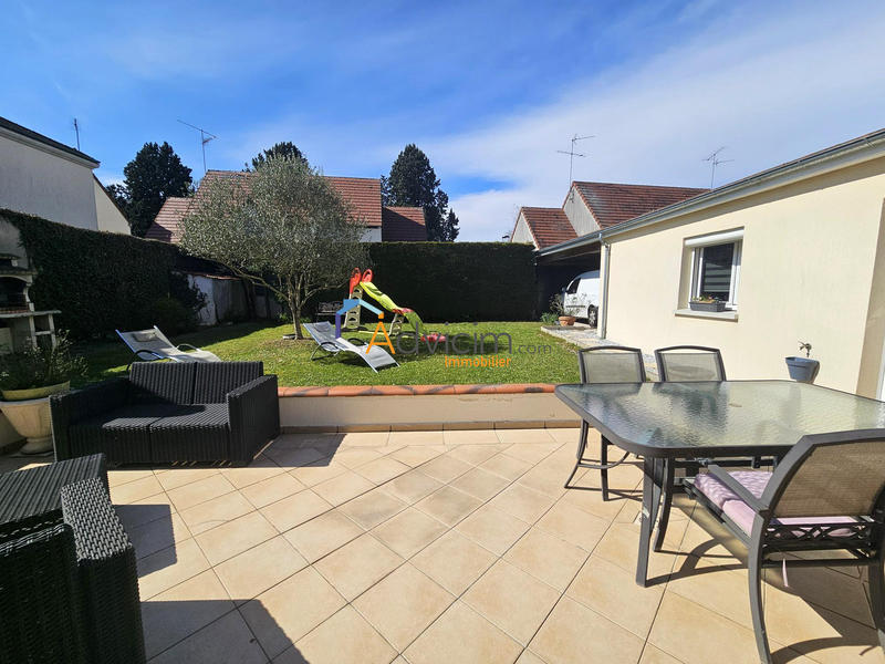 Maison - 102 m² - 5 pièces