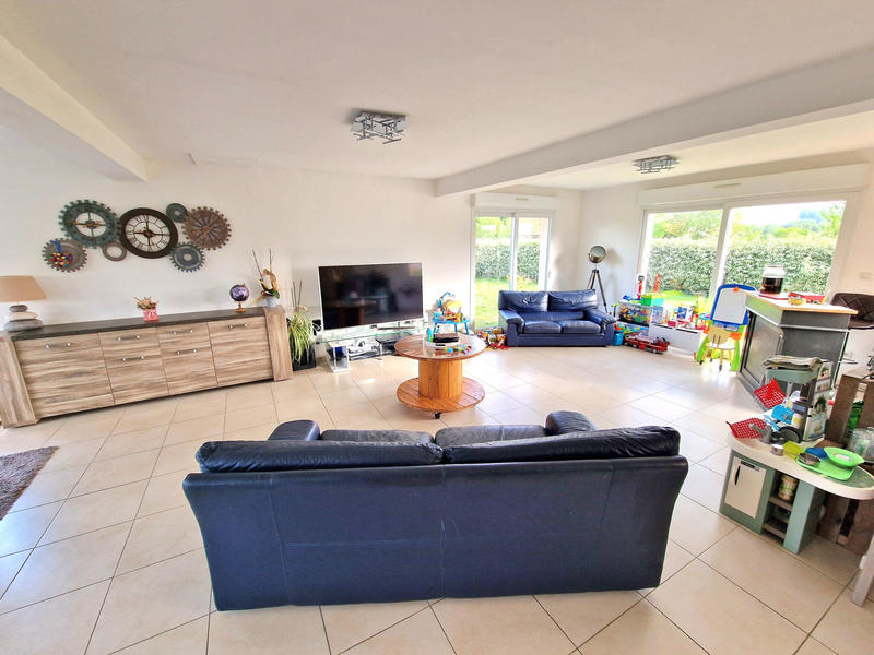 Maison - 160 m² - 6 pièces