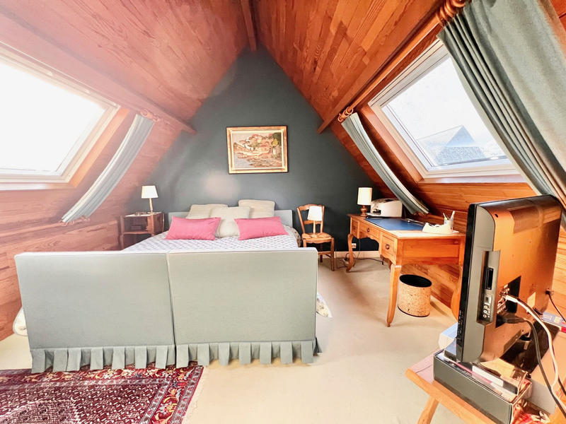 Maison - 145 m² - 7 pièces