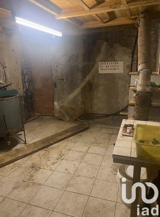 Maison - 160 m² - 11 pièces