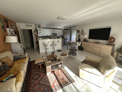 Appartement - 75 m² - 3 pièces