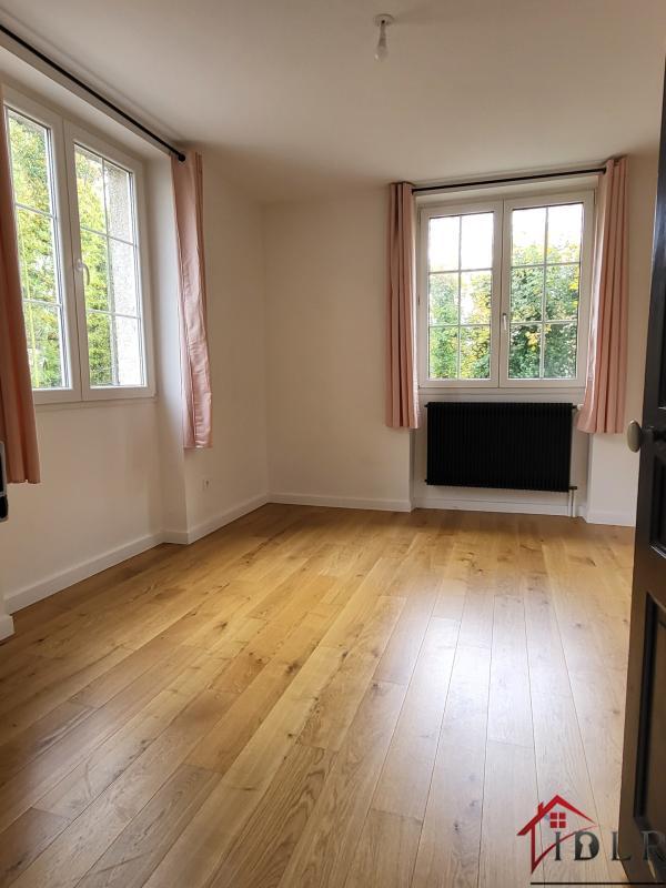 Maison - 234 m² - 8 pièces