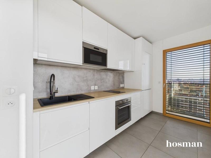 Appartement - 84 m² - 4 pièces