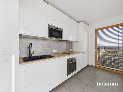 Appartement - 84 m² - 4 pièces