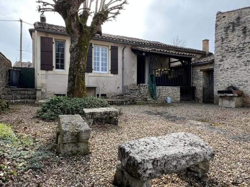 Maison - 105 m² - 6 pièces