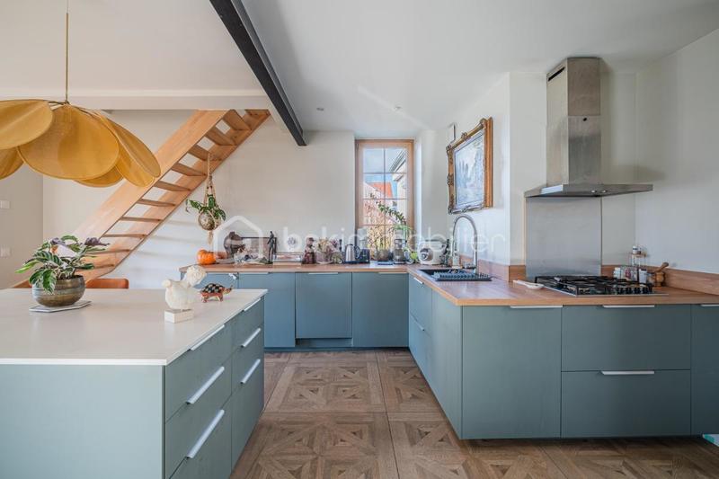 Duplex - 115 m² - 5 pièces