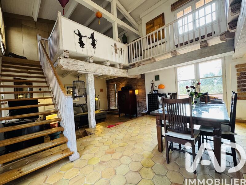 Maison - 168 m² - 6 pièces