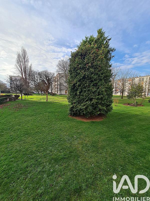 Appartement - 83 m² - 5 pièces