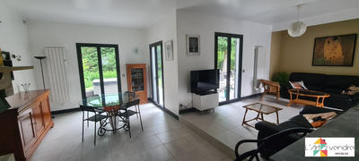 Maison - 155 m² - 7 pièces