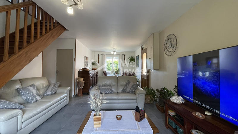 Maison - 144 m² - 8 pièces