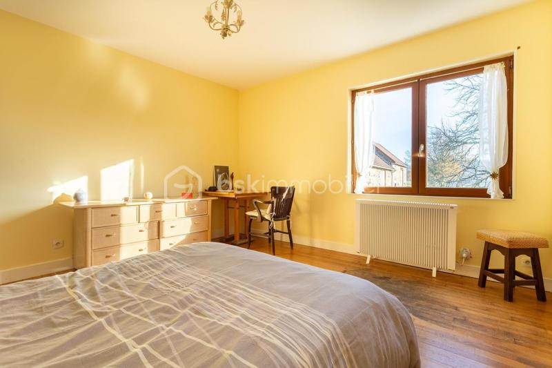 Corps de ferme - 153 m² - 6 pièces