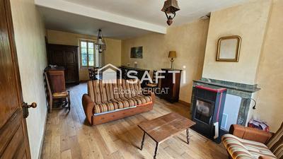 Maison - 136 m² - 4 pièces