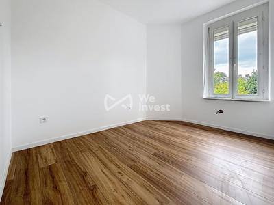 Maison - 87 m² - 7 pièces