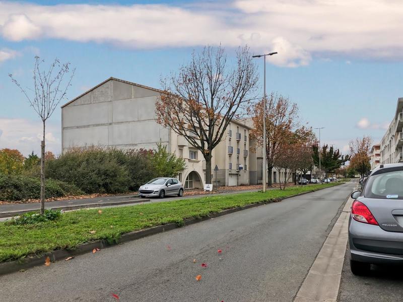 Appartement ancien - 22 m² - 1 pièce