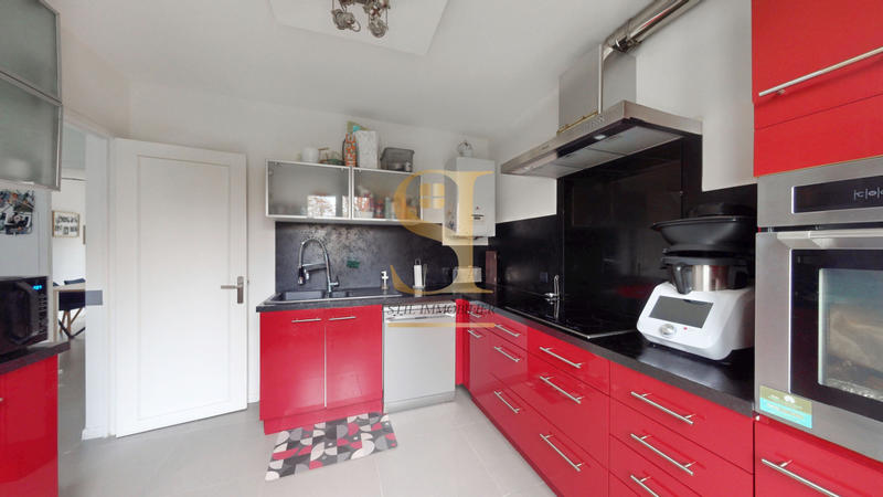 Maison - 118 m² - 6 pièces