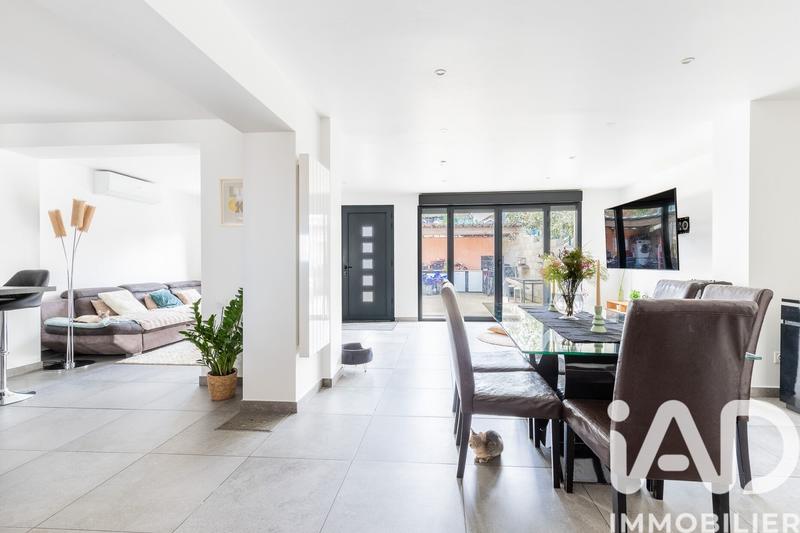 Maison - 130 m² - 6 pièces