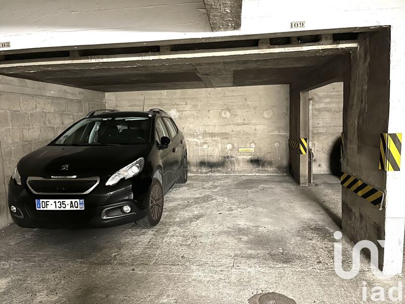 Parking - 9 m²