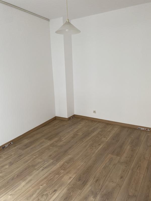 Appartement - 81 m² - 3 pièces