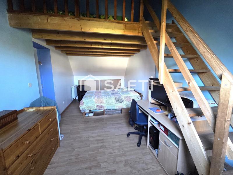 Maison - 105 m² - 5 pièces