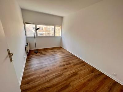 Appartement - 94 m² - 5 pièces