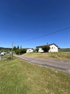 Maison - 519 m² - 3 pièces