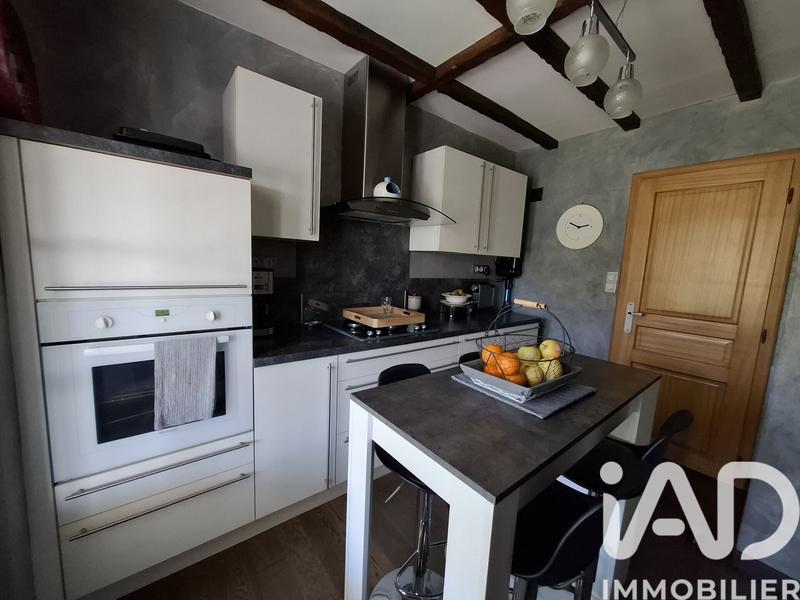 Maison - 93 m² - 4 pièces