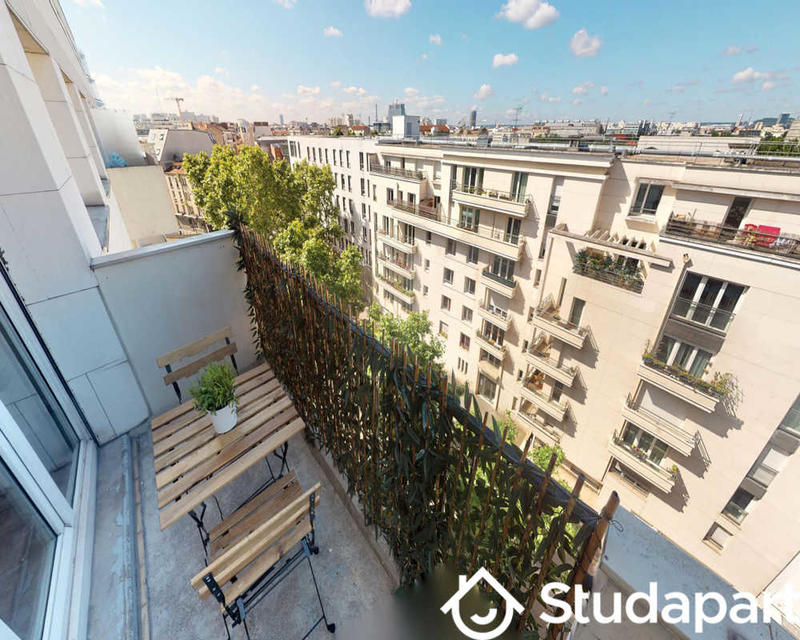 Chambre - 90 m² - 1 pièce