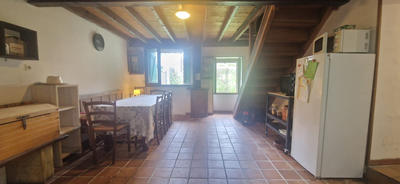 Maison - 80 m² - 6 pièces