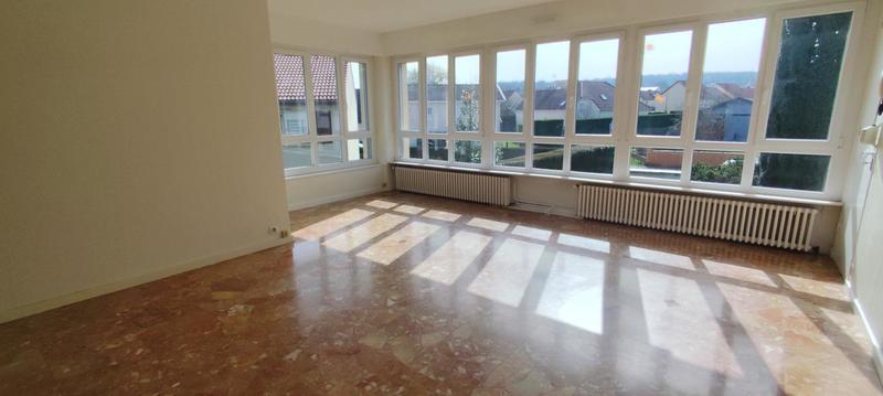 Maison - 138 m² - 6 pièces