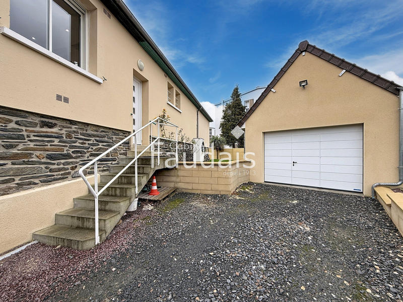 Maison - 130 m² - 5 pièces