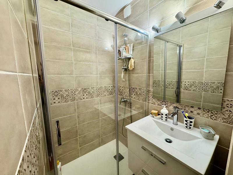 Appartement - 110 m² - 5 pièces