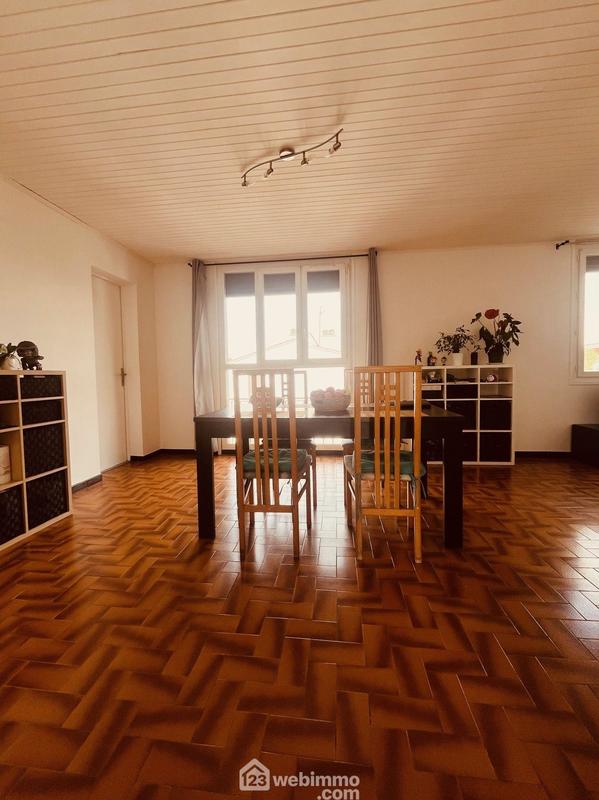 Appartement - 68 m² - 3 pièces