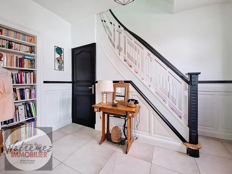 Maison - 185 m² - 7 pièces