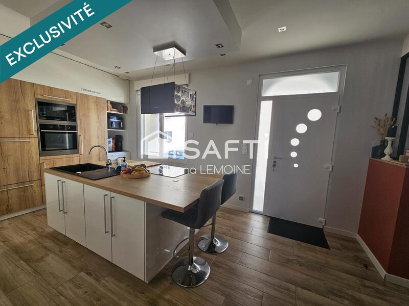 Maison - 187 m² - 7 pièces