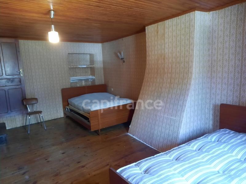 Maison de village - 111 m² - 5 pièces